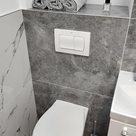 Vegas Luxury * Constança