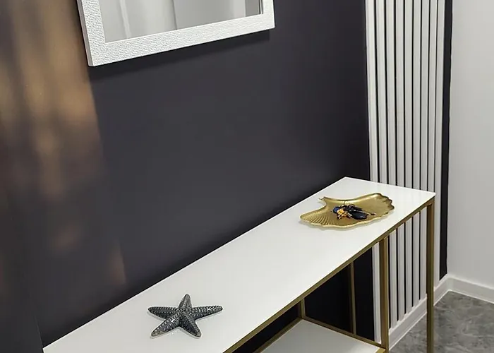 アパート Vegas Luxury コンスタンツァ